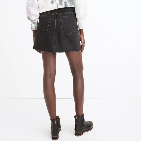 Madewell Rigid Denim A-Line Mini Skirt in Lunar Wash Size 25 - Picture 4 of 10